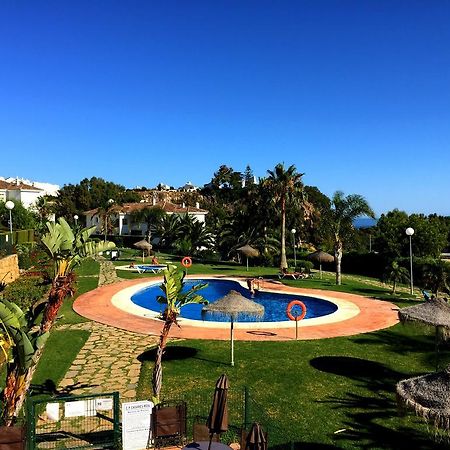 埃斯特波纳Bahia De Casares公寓 客房 照片